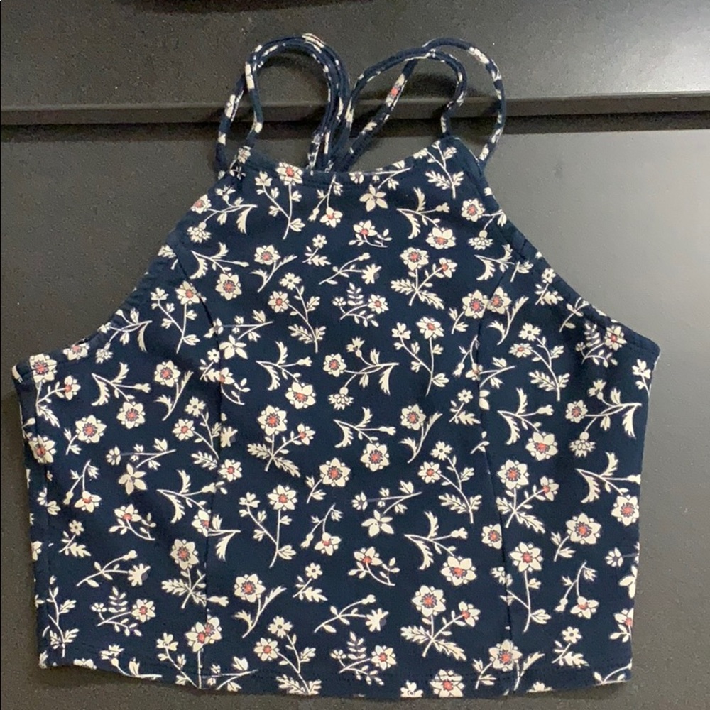 Hollister crop top